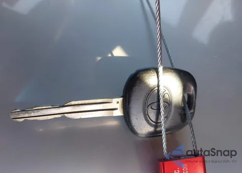 2005 Toyota Corolla Ce из США, поврежденный, VIN 1NXBR32EX5Z401172